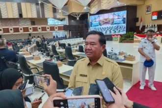Kendalikan Karhutla di Kaltim, Ekti Imanuel: Pembangunan Sumur Bor dan Pompa Air Diperlukan